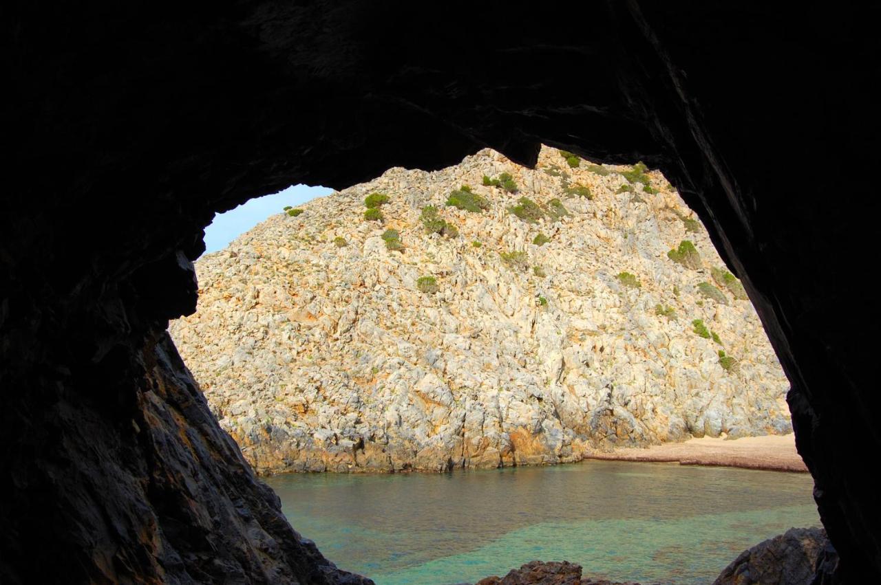 Il Rifugio Del Vecchio Bandito Iglesias Ngoại thất bức ảnh